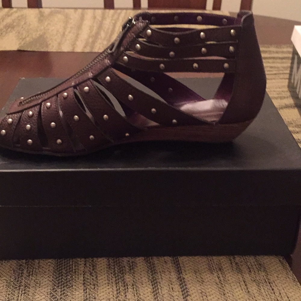 BCBGmaxazria sandal